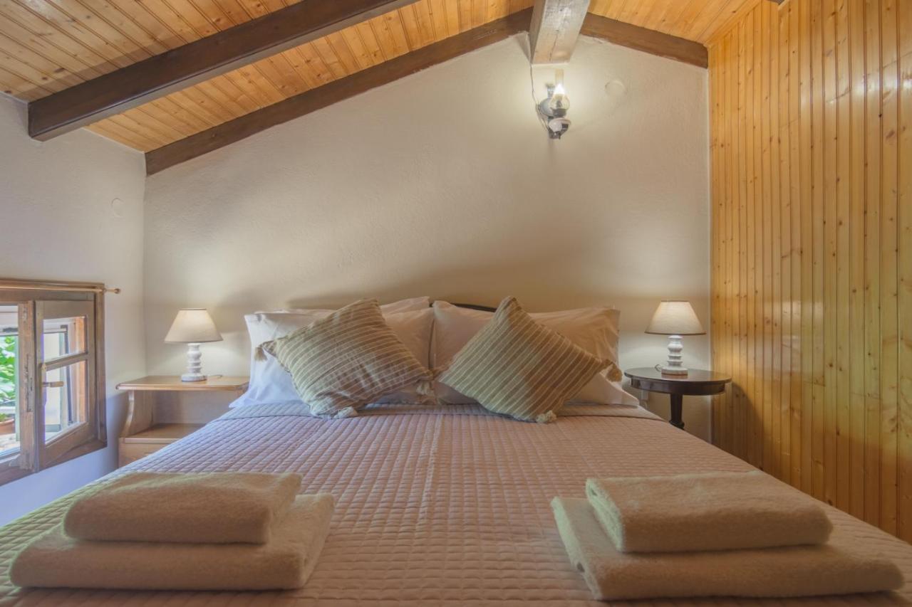 Tzeris House Ferienhaus